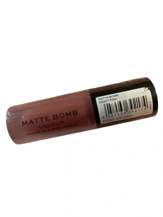 Revolution Matte Bomb Liquid Lip-Fancy Pink - Picture 3 of 3